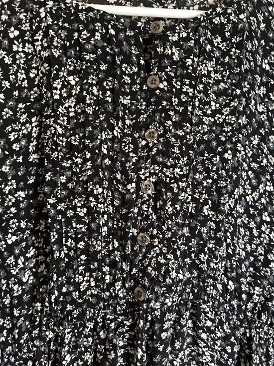 Black Floral Smocked Waist Women’s Dress Top - Picture 7 of 7